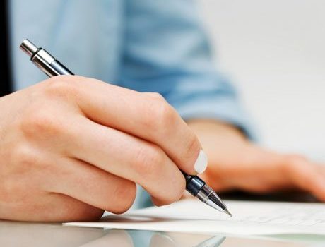 การลงลายมือชื่อในคำขอจดทะเบียน? การลงลายมือชื่อในคำขอจดทะเบียน?